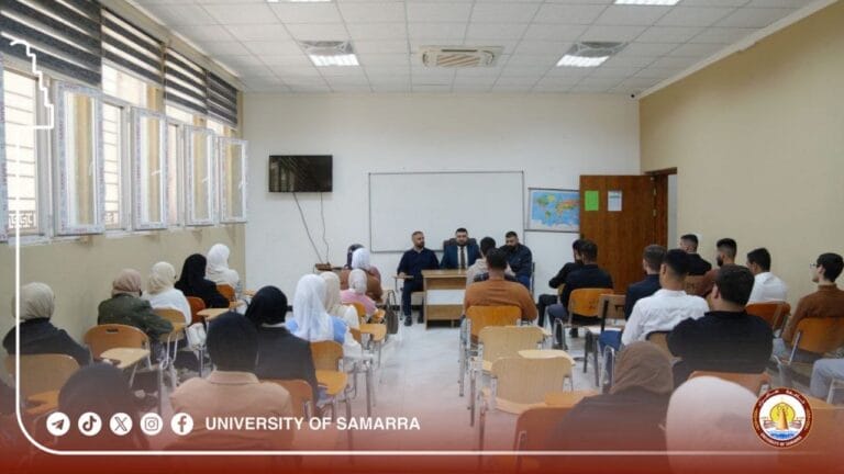 A seminar at the College of Education for Humanities discusses the role of open maps in achieving sustainability.